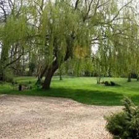 Thatched Farm Bed And Breakfast Woodbridge Exterior foto