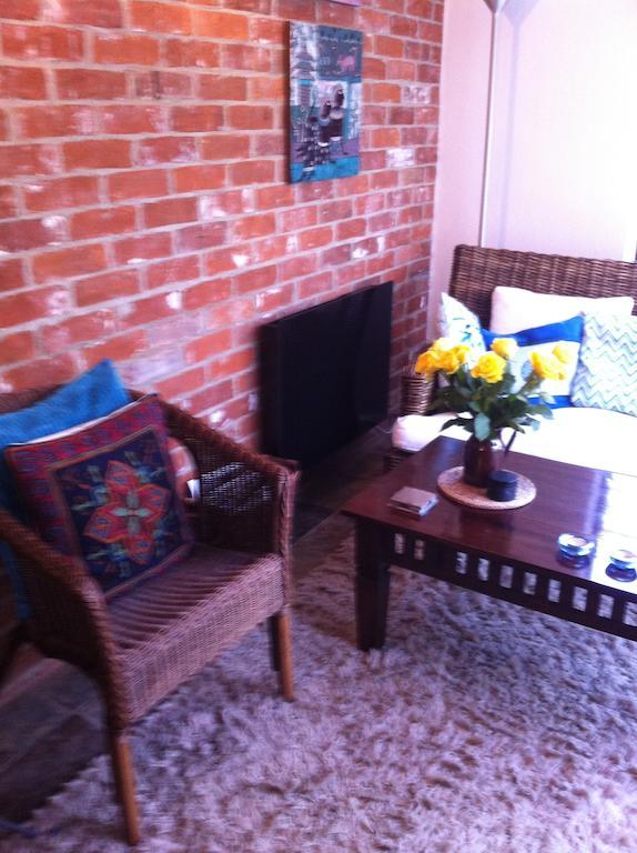 Thatched Farm Bed And Breakfast Woodbridge Exterior foto